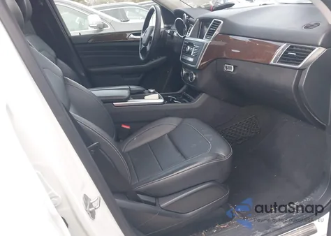 2015 Mercedes-Benz Ml 350 4Matic z USA, uszkodzony, nr VIN 4JGDA5HB0FA606270